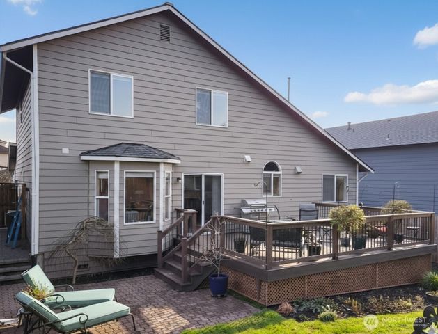 1226 S 35th Street, Renton, WA 98055