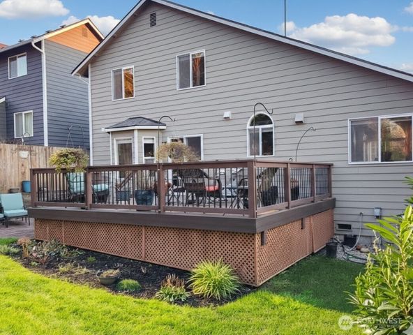 1226 S 35th Street, Renton, WA 98055