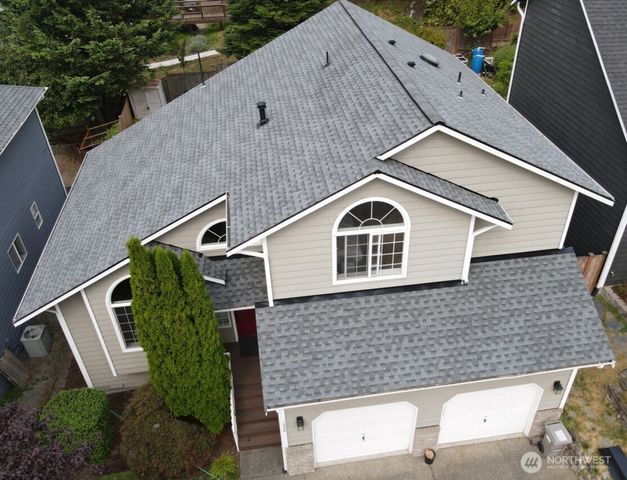 1226 S 35th Street, Renton, WA 98055