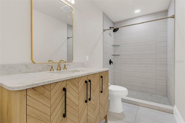 226 N ELLIOTT AVENUE, Sanford, FL 32771