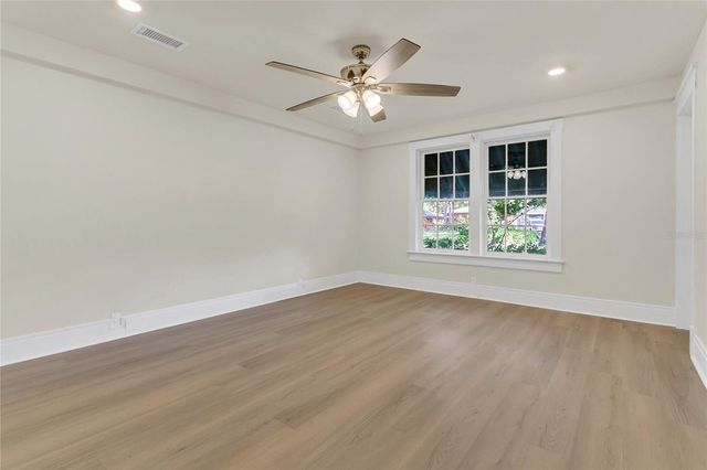 226 N ELLIOTT AVENUE, Sanford, FL 32771