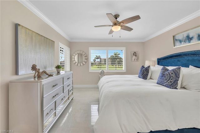 9 High Point CIR N 203, Naples, FL 34103