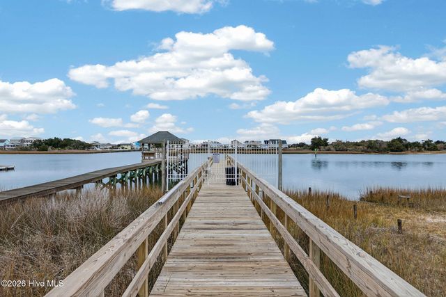 2706 Sea Vista Drive SW, Supply, NC 28462