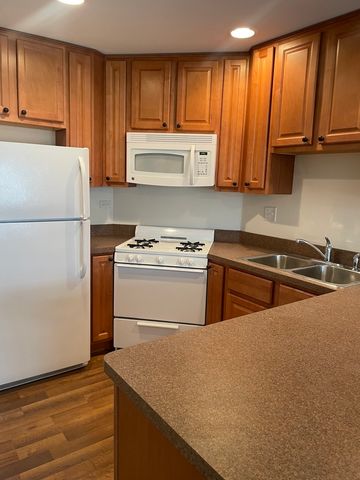 6906-6908 111th Street, Worth, IL 60482