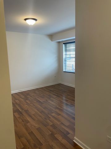 6906-6908 111th Street, Worth, IL 60482