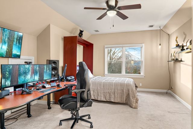 9422 Berkshire Ct, Brentwood, TN 37027