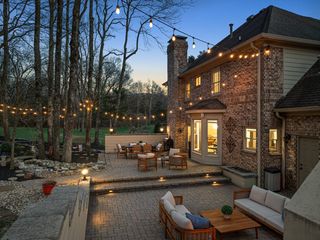 9422 Berkshire Ct, Brentwood, TN 37027