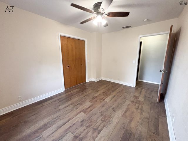 1302 DANBERRY STREET, Burkburnett, TX 76354