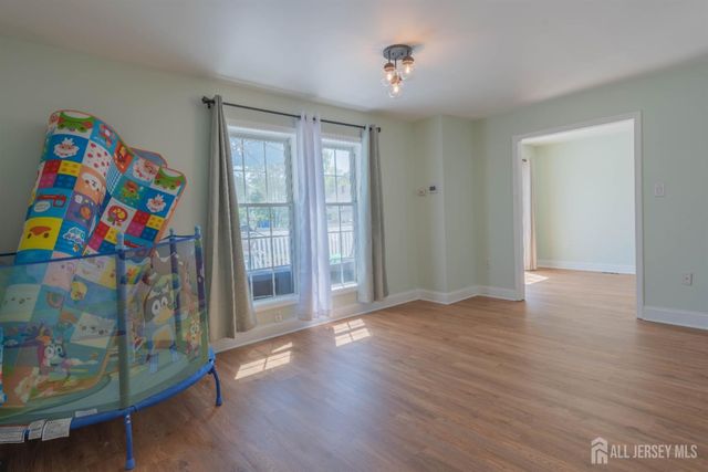5 Sherman Street, Jamesburg, NJ 08831