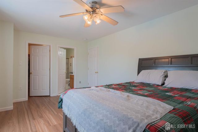 5 Sherman Street, Jamesburg, NJ 08831