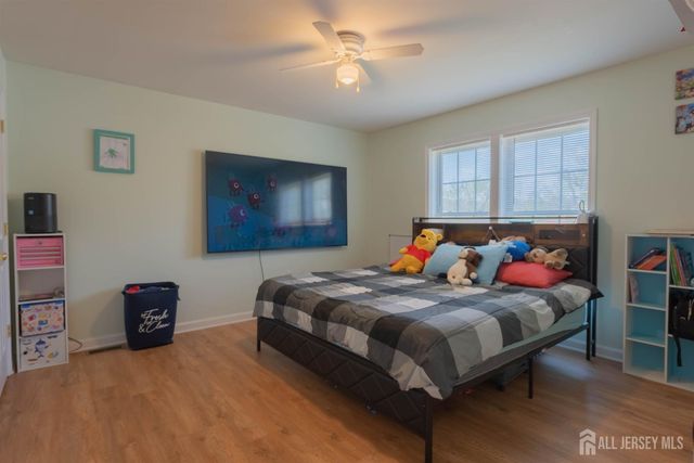 5 Sherman Street, Jamesburg, NJ 08831