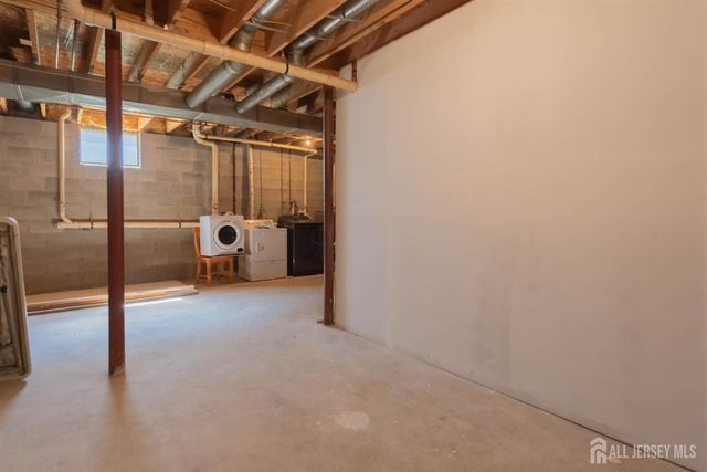 5 Sherman Street, Jamesburg, NJ 08831