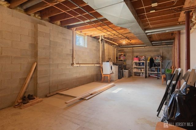 5 Sherman Street, Jamesburg, NJ 08831