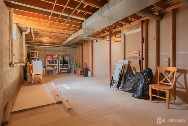 5 Sherman Street, Jamesburg, NJ 08831