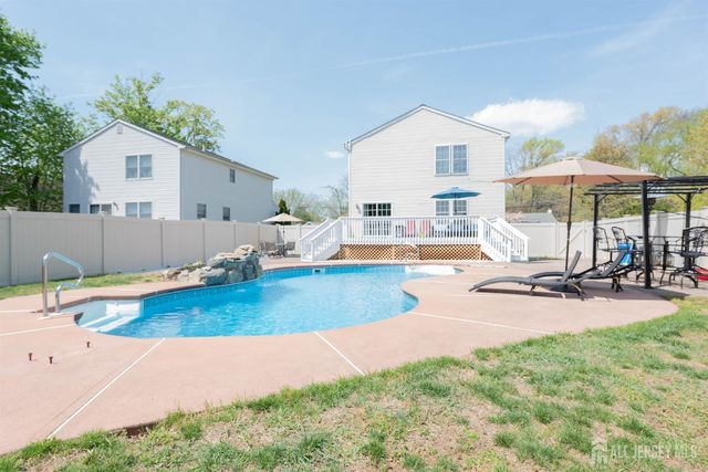 5 Sherman Street, Jamesburg, NJ 08831