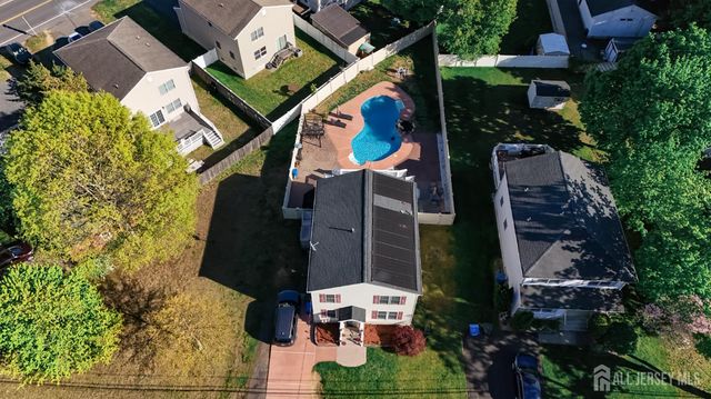 5 Sherman Street, Jamesburg, NJ 08831