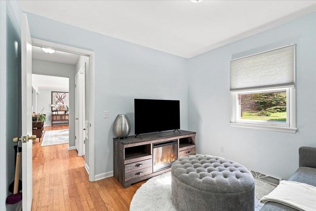 2010 Cameron Drive, Madison, WI 53711