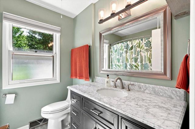2010 Cameron Drive, Madison, WI 53711