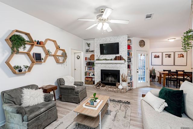 3755 Merritt Anne Dr, Baton Rouge, LA 70816