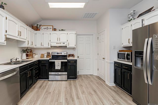 3755 Merritt Anne Dr, Baton Rouge, LA 70816