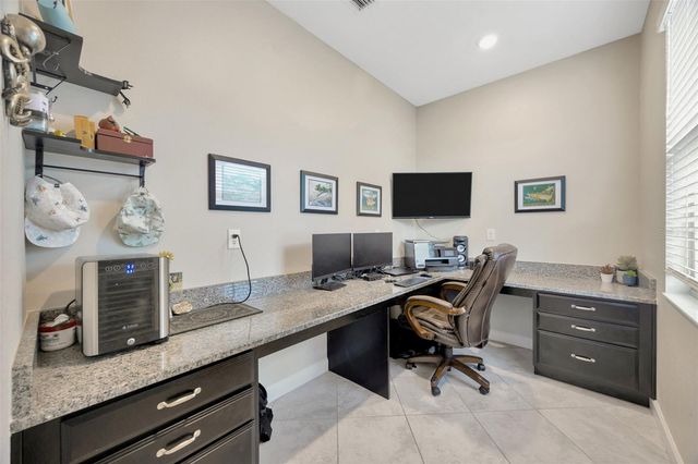 11464 CHILLY WATER COURT, Riverview, FL 33569