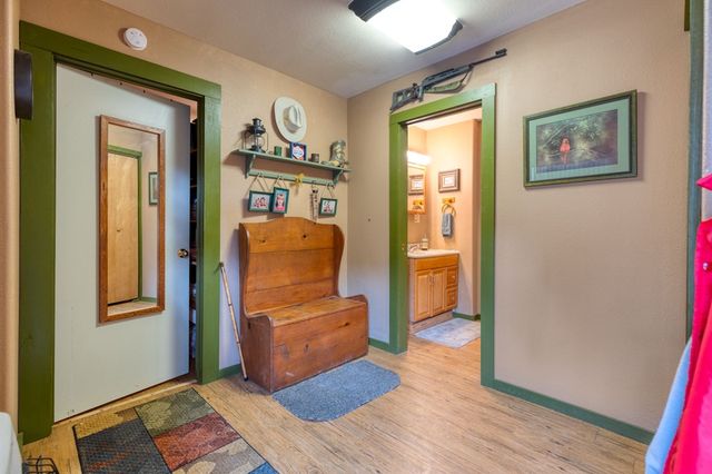 19019 FM 470, Tarpley, TX 78883