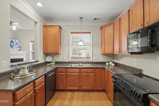 2719 Andover Glen Road, Raleigh, NC 27604