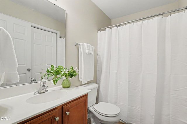 2719 Andover Glen Road, Raleigh, NC 27604