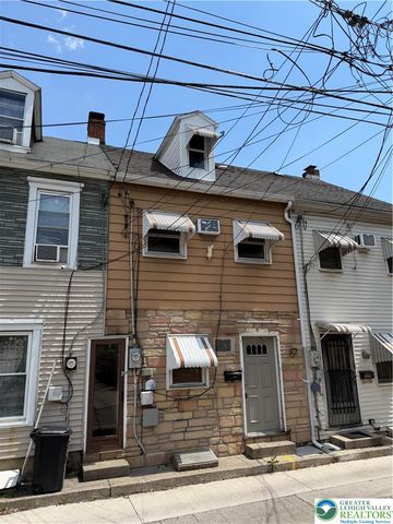 231 North Peach Street, Allentown City, PA 18102