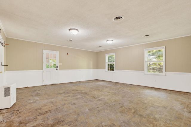 263 Fairlane Drive, Spartanburg, SC 29307