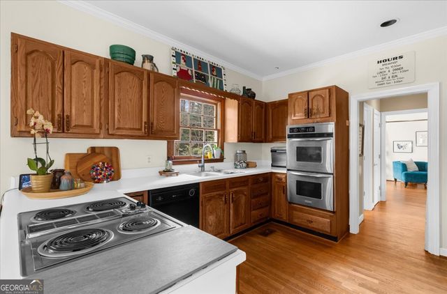 12493 Charlotte Drive, Alpharetta, GA 30004