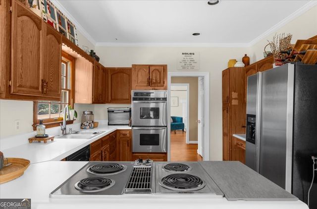 12493 Charlotte Drive, Alpharetta, GA 30004