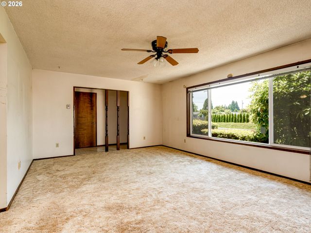12711 Nw 36TH Ave, Vancouver, WA 98685