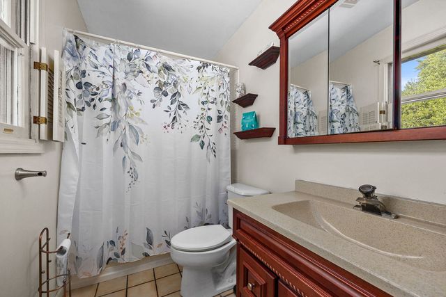 808 South Road, Lisle, IL 60532