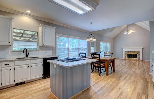 4412 Deer Park Drive, Little Rock, AR 72223