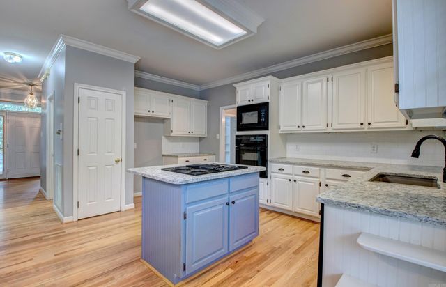 4412 Deer Park Drive, Little Rock, AR 72223