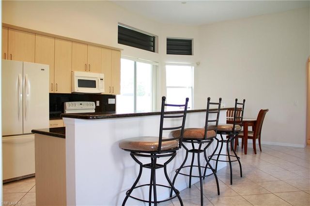 4213 SW 14TH PL, Cape Coral, FL 33914