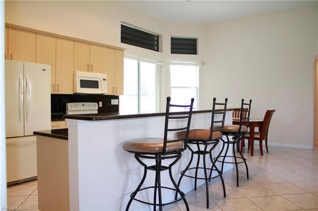 4213 SW 14TH PL, Cape Coral, FL 33914
