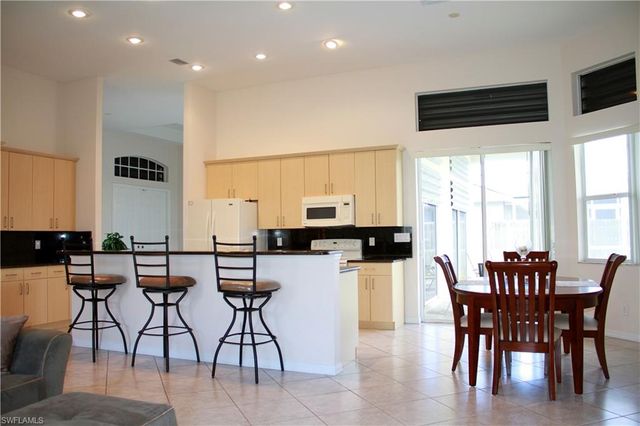 4213 SW 14TH PL, Cape Coral, FL 33914