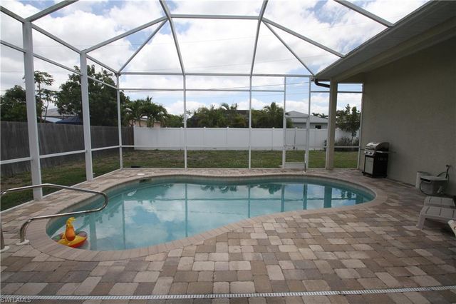 4213 SW 14TH PL, Cape Coral, FL 33914