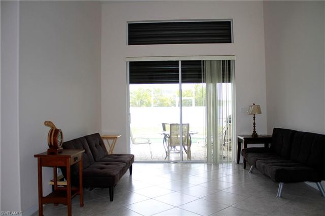 4213 SW 14TH PL, Cape Coral, FL 33914