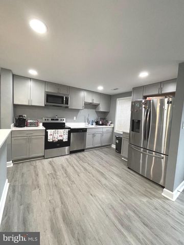 4612 CENTRAL PARK DR, Woodbridge, VA 22193