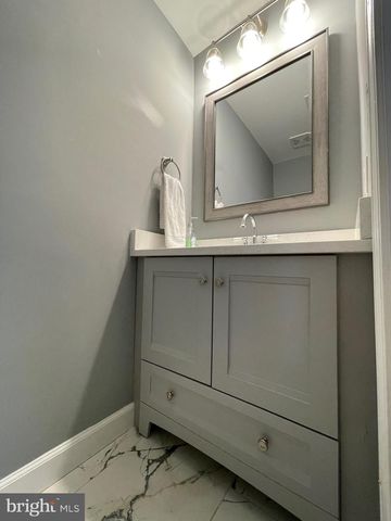 4612 CENTRAL PARK DR, Woodbridge, VA 22193