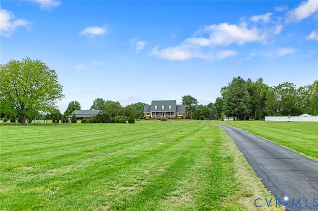 5346 Pole Green Rd, Mechanicsville, VA 23116