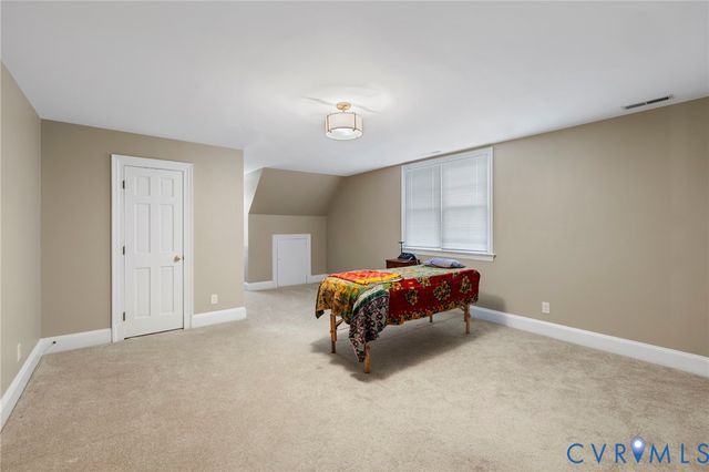 5346 Pole Green Rd, Mechanicsville, VA 23116
