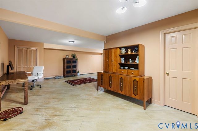 5346 Pole Green Rd, Mechanicsville, VA 23116