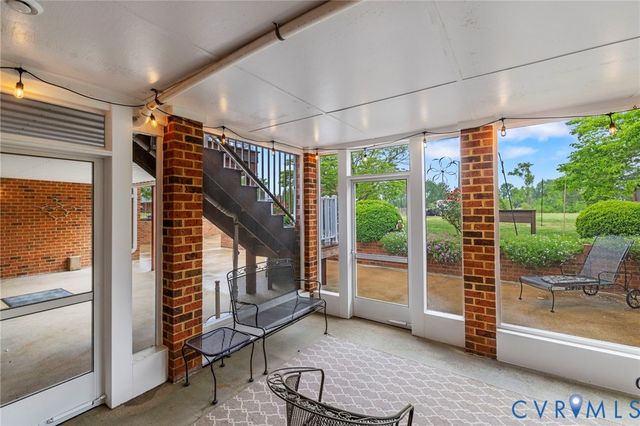 5346 Pole Green Rd, Mechanicsville, VA 23116