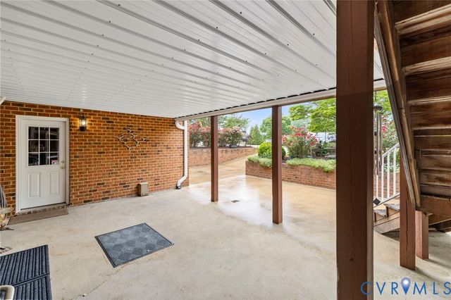 5346 Pole Green Rd, Mechanicsville, VA 23116