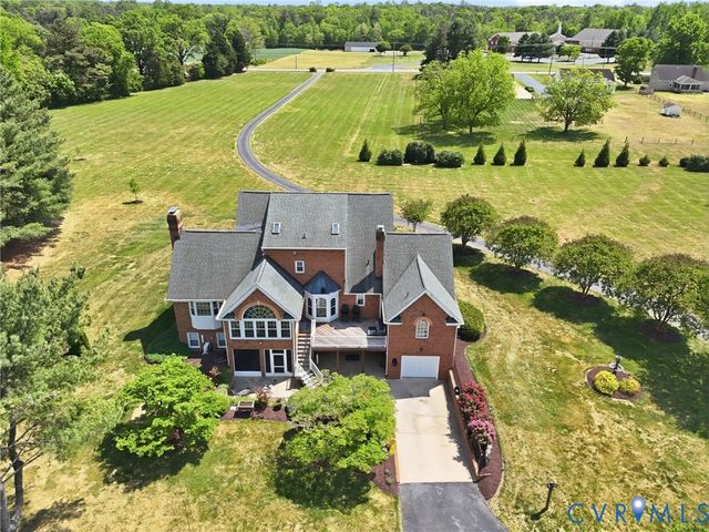 5346 Pole Green Rd, Mechanicsville, VA 23116