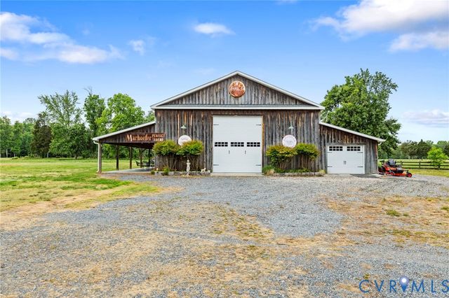 5346 Pole Green Rd, Mechanicsville, VA 23116